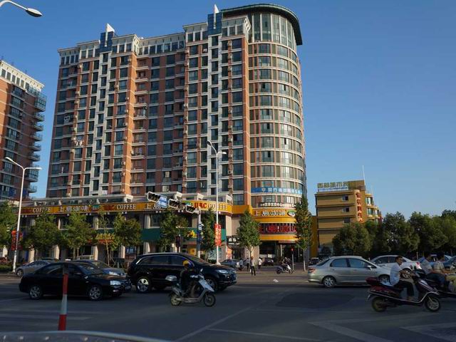 台州市金岸公寓1幢2单元1406室套房拍卖